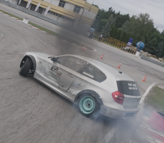 BMW BMW