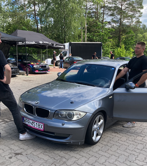 BMW BMW